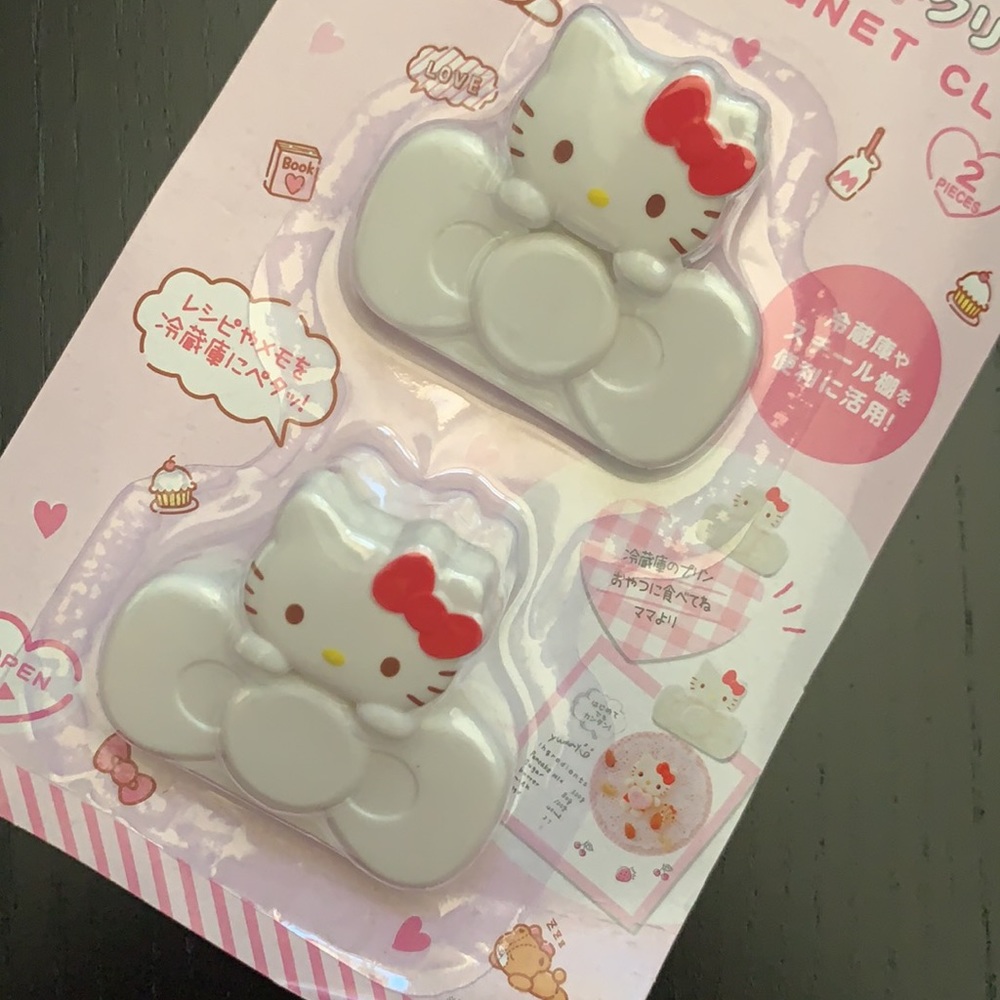 COPY - Hello Kitty - Picture 2 of 2